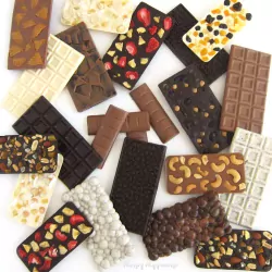 homemade-candy-bars-chocolate-bar-recipe.webp